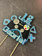 Cake Topper Gaming personnalisé – Décoration gâteau anniversaire  Description courte