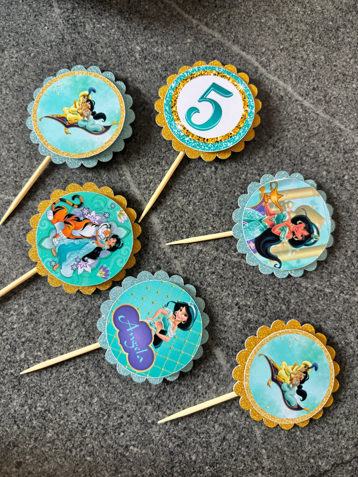 Cupcake Topper x6