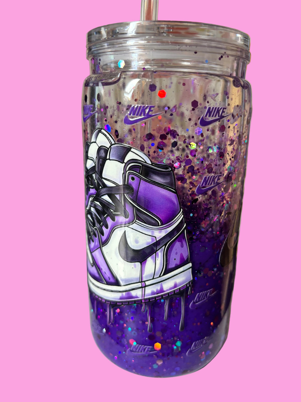 Gourde Snowglobe personnalisée – Style Jordan & Nike
