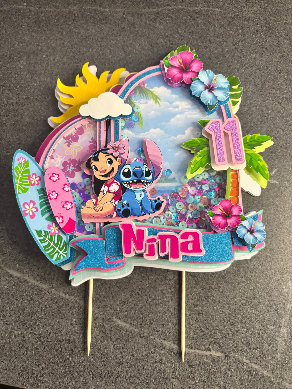 Cake Topper Stitch à la plage personnalisé – Décoration gâteau anniversaire