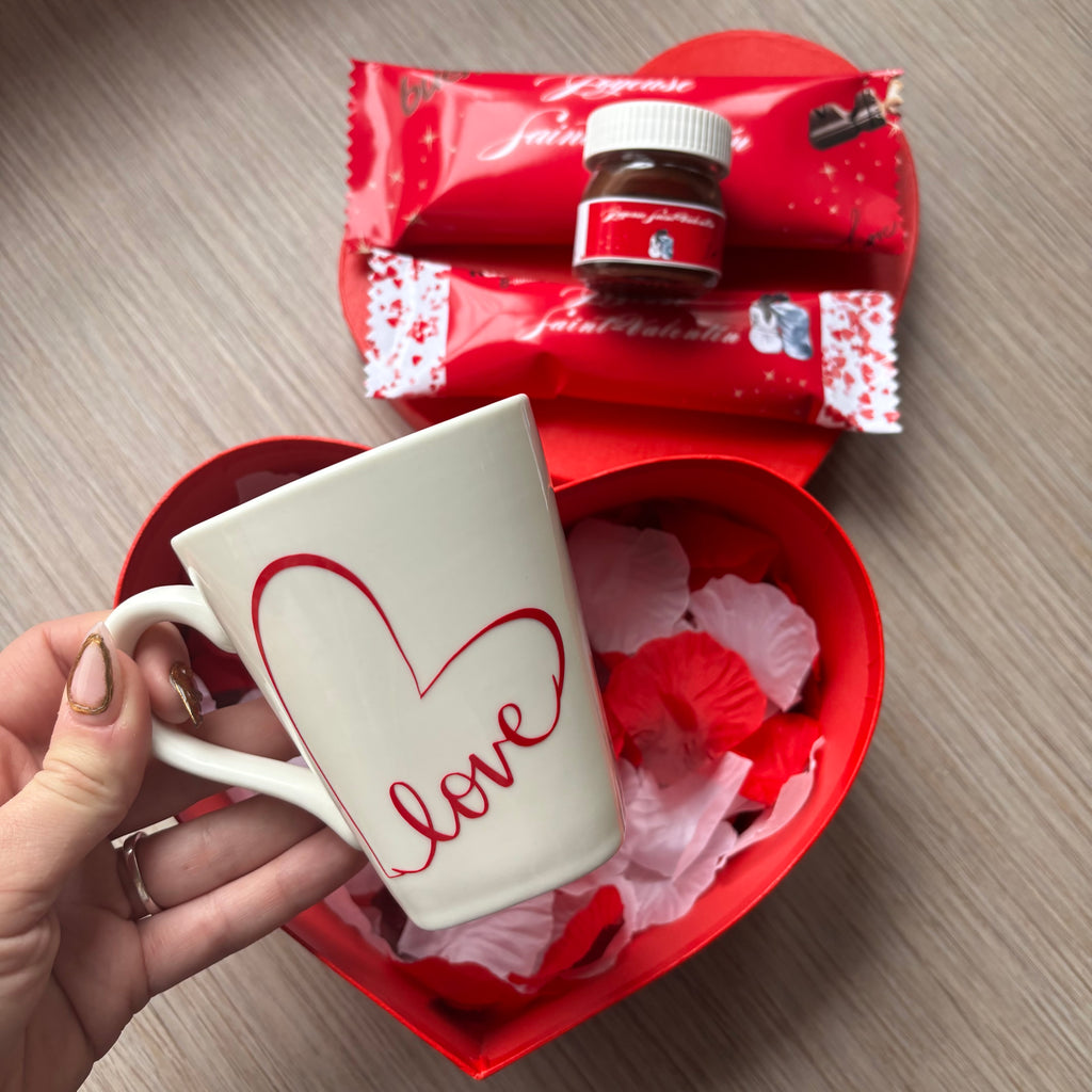 Coffret Saint-Valentin – Tasse, Duo Kinder & Mini Nutella